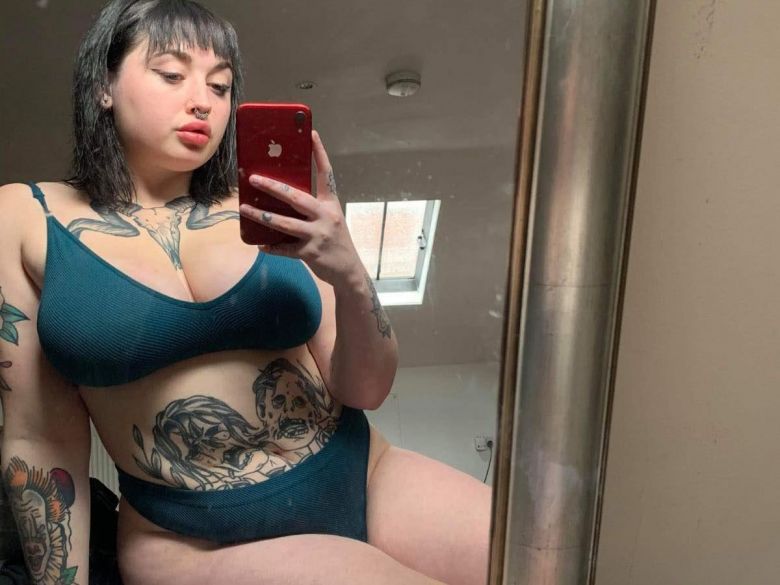 Profil de NaughtyLittleGothx - Photo n°0