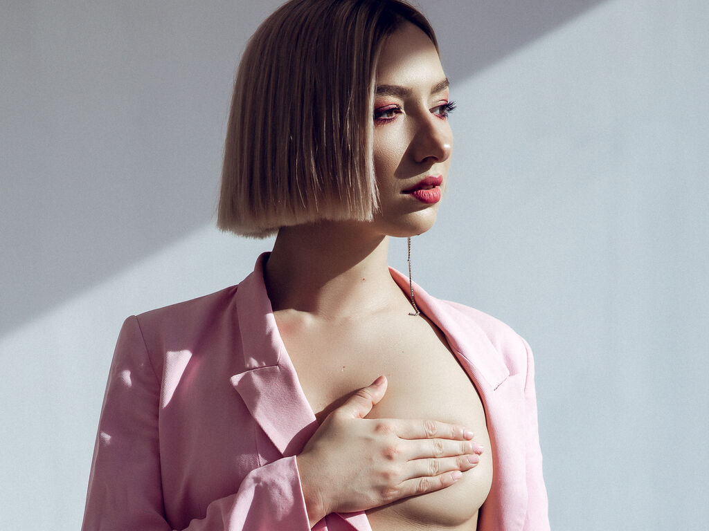 NadineKanes's profile - Image n°1