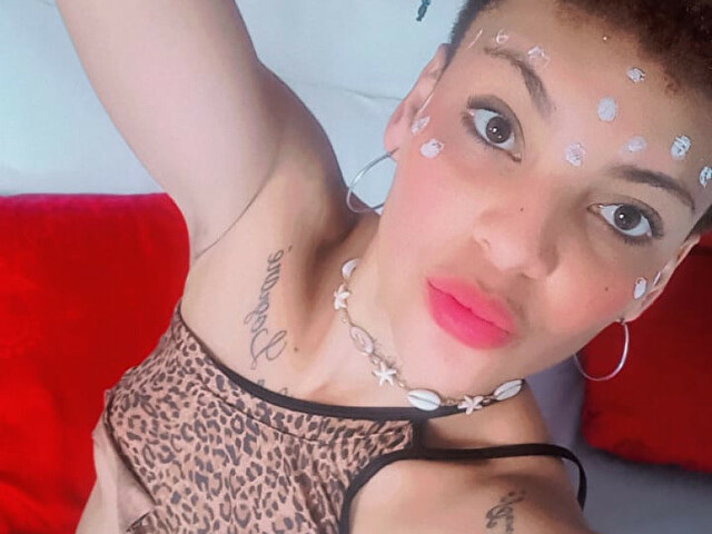 NahiaW's profile - Image n°2