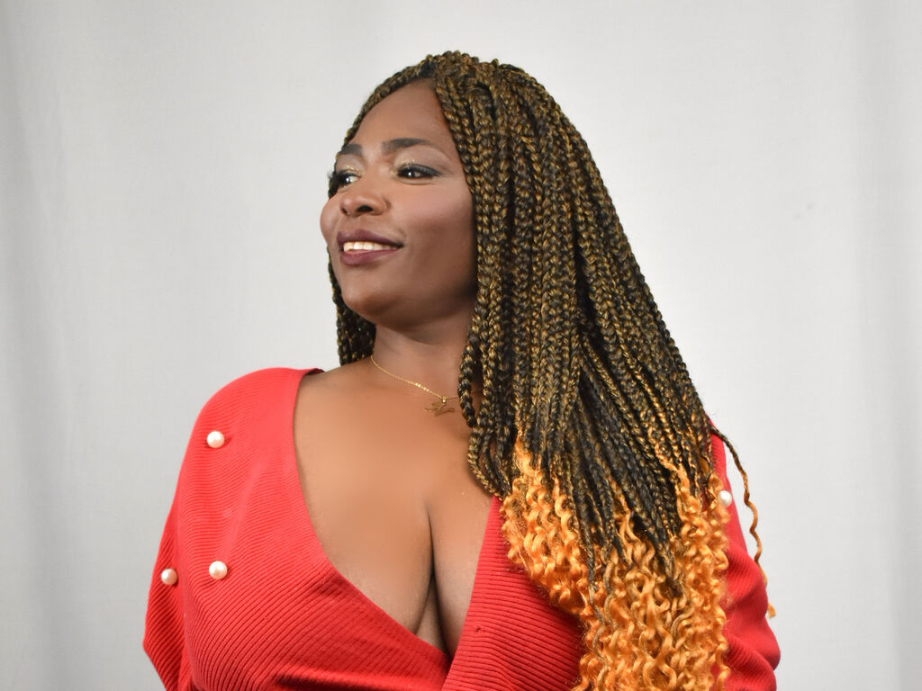 Nahomiebony's profile - Image n°1