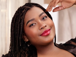 Webcam sex with Nahomilux