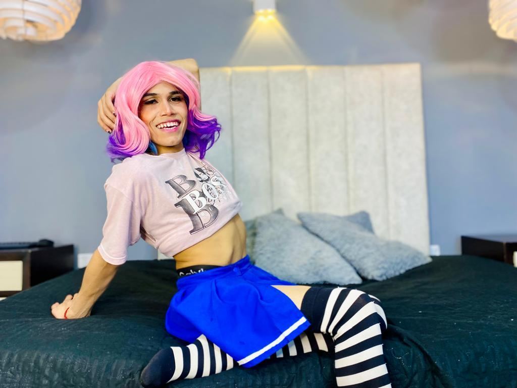 Nahomistonee's profile - Image n°1