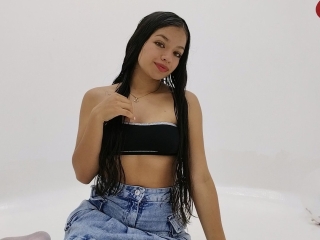 Nahomy_Girl's Sexcam