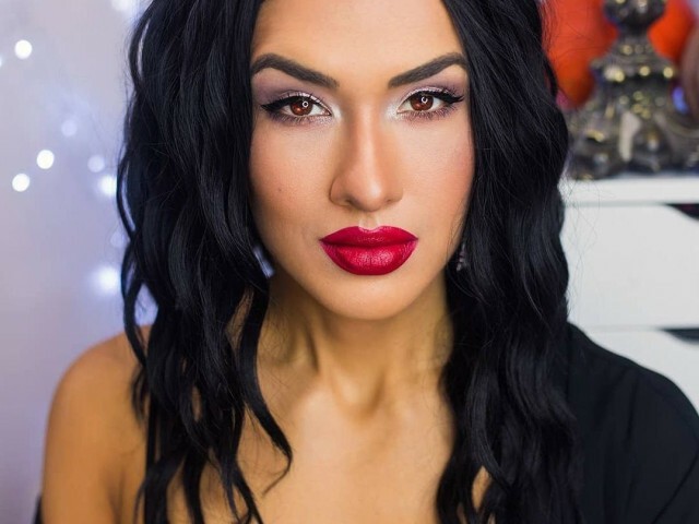 Perfil con naira - Imagen  n°8