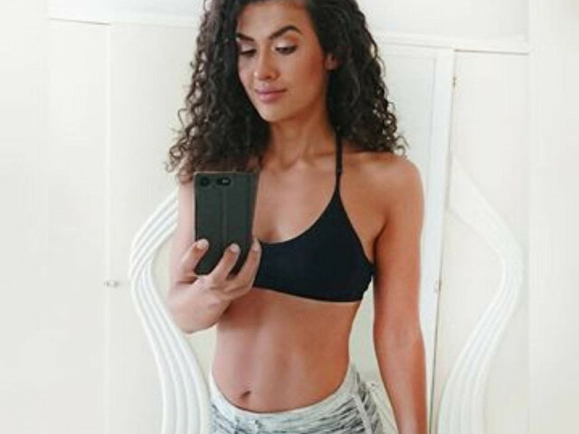 Perfil con naira - Imagen  n°9