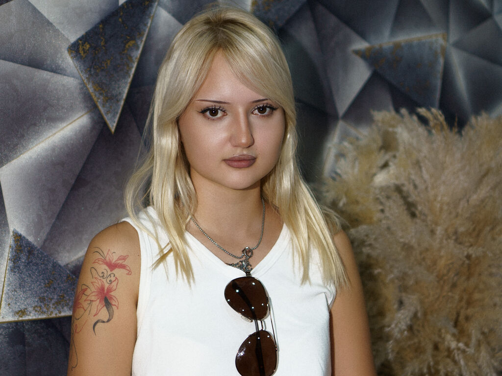 Nancylovelys's profile - Image n°0