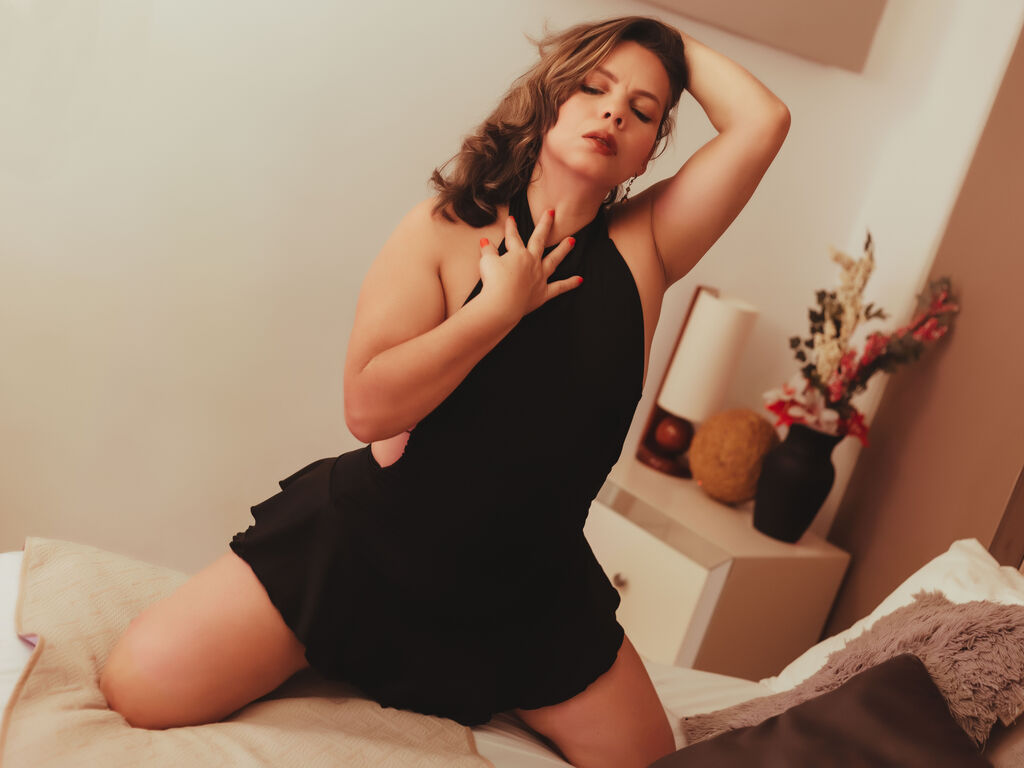 Naomiclark's profile - Image n°1