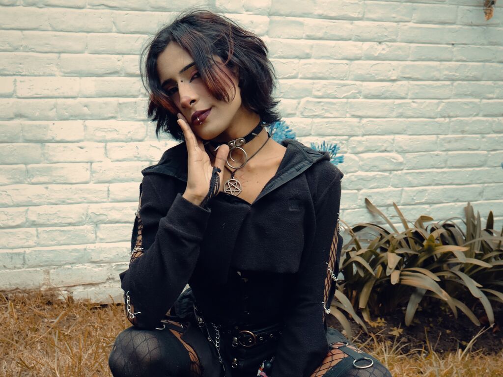 Naomiisky's profile - Image n°1