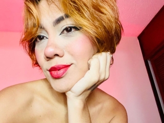 Webcam sex con Naomilee