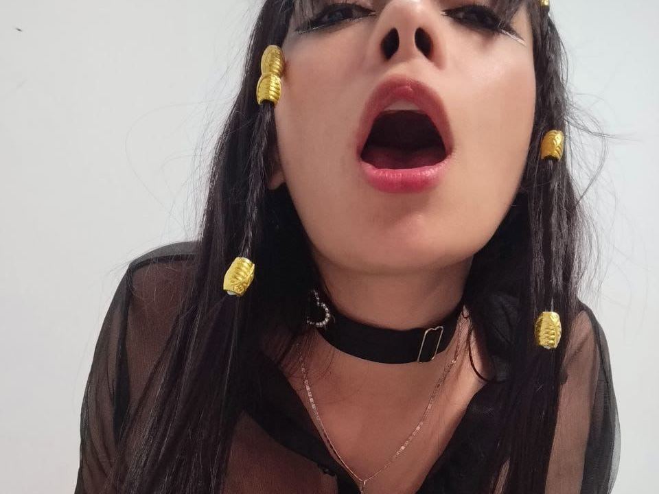 Naomirussel's profile - Image n°2