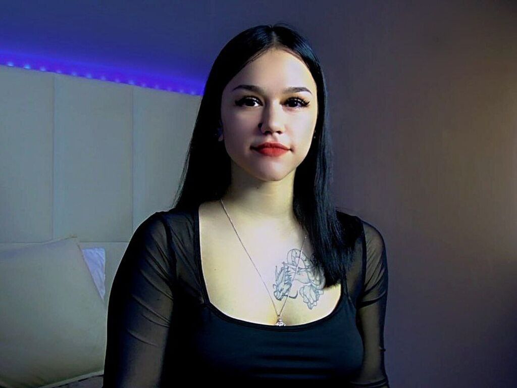 Naomishannon's profile - Image n°0