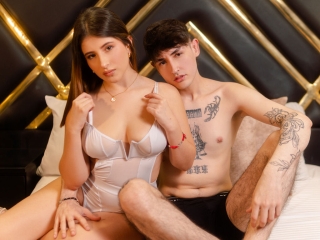 Webcam sex with Naomyandaustin