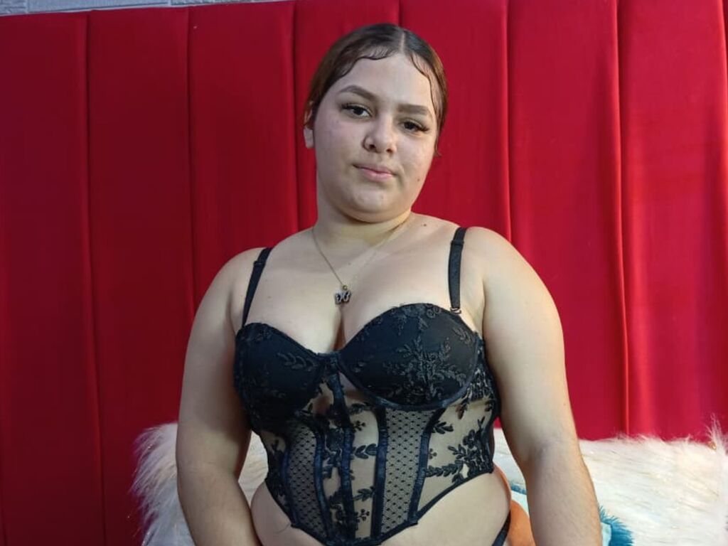 Naomyblum's profile - Image n°0