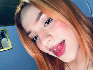 Sexo por webcam con Narawhite