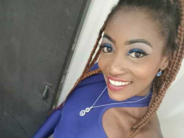 NashaAbara's profiel - Afbeelding n°6