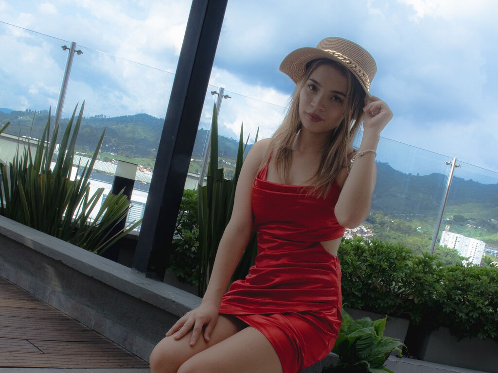 Nathalyteylor's profile - Image n°1