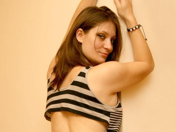 naughtyangel32's profile - Image n°2