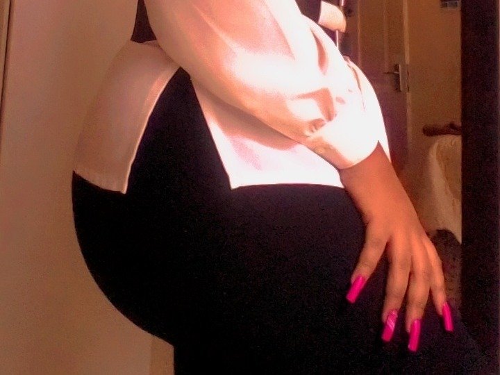 Naughtycurvy36's Profil - Bild n°0