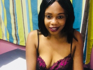 Naughtyshalot's Sexcam