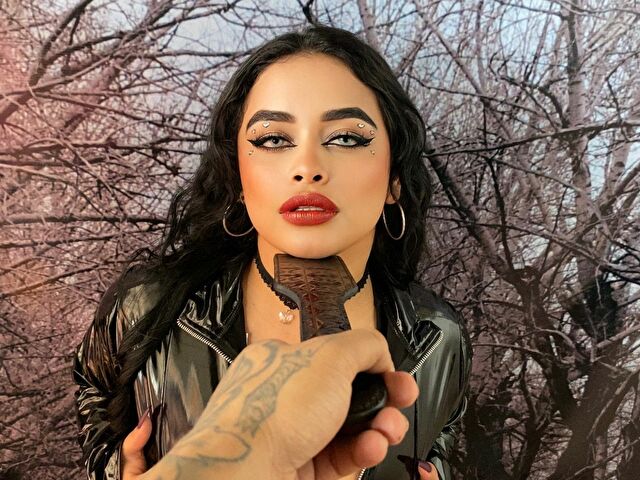 Naugthyslave's profiel - Afbeelding n°25