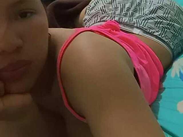 naugthyslut's profile - Image n°4