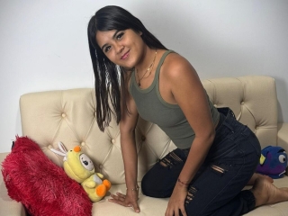 Live Sex Nayladeluxe
