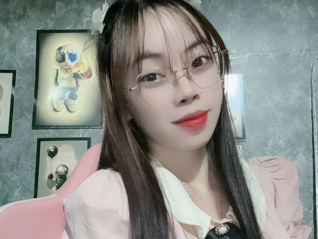 Neela068's profile - Image n°0