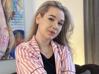 Webcam sex with Nellisimson