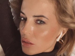 Sexcam Live Show von Nellybloom