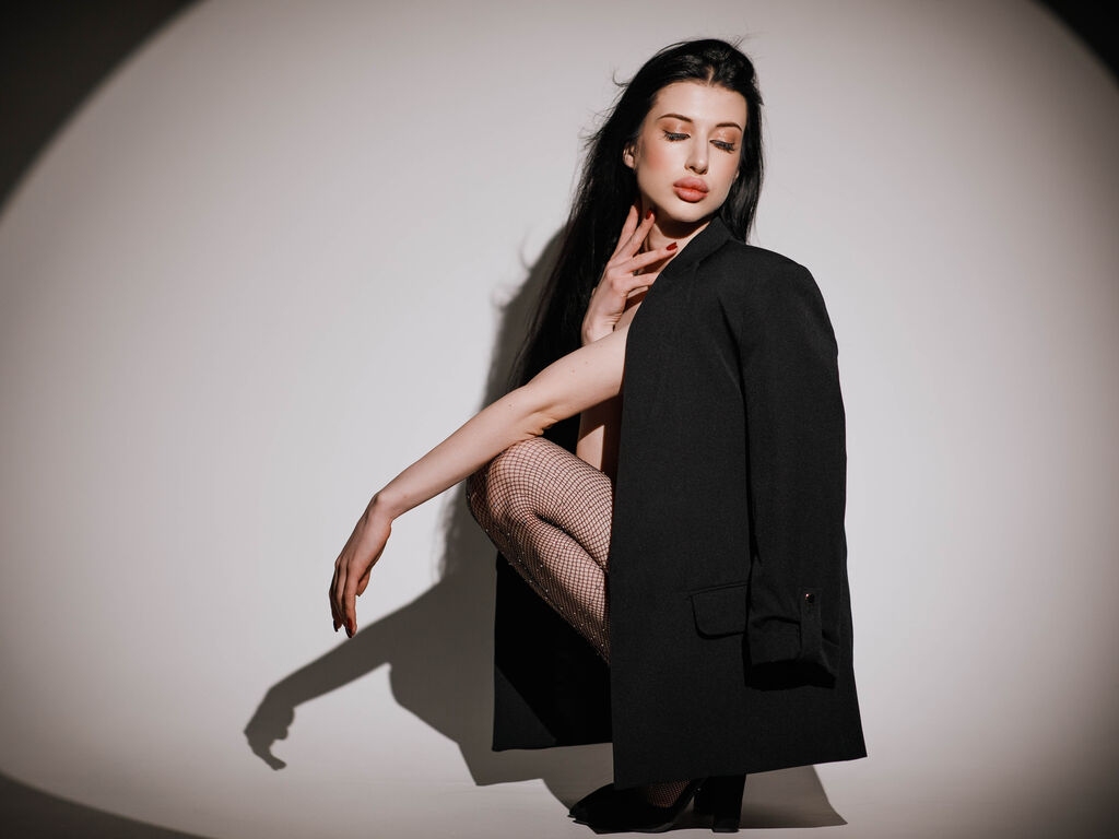 Nellyevan's profile - Image n°2