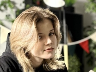 Sexo por webcam con Nenitabatta