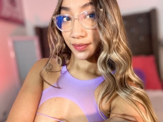 Sexo por webcam con Niaseren