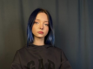 Webcam sex con Nickiwiniecki