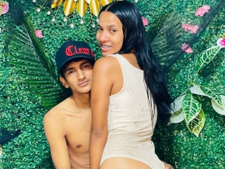 Sexcam Live Show von Nicoandaria