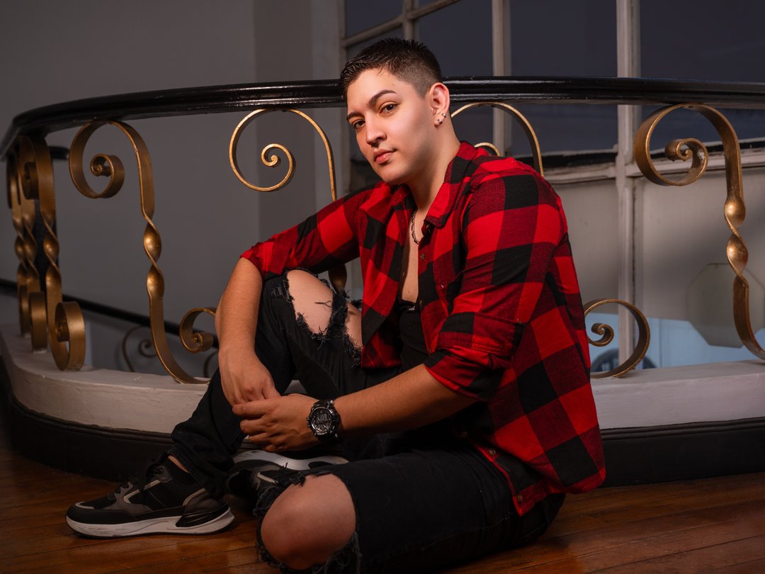 Nicohoffman's profile - Image n°1