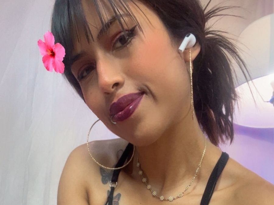 Profil de Nicol_Tylor - Photo n°1