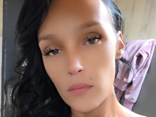 Sexo por webcam con Nicolesuadelaa