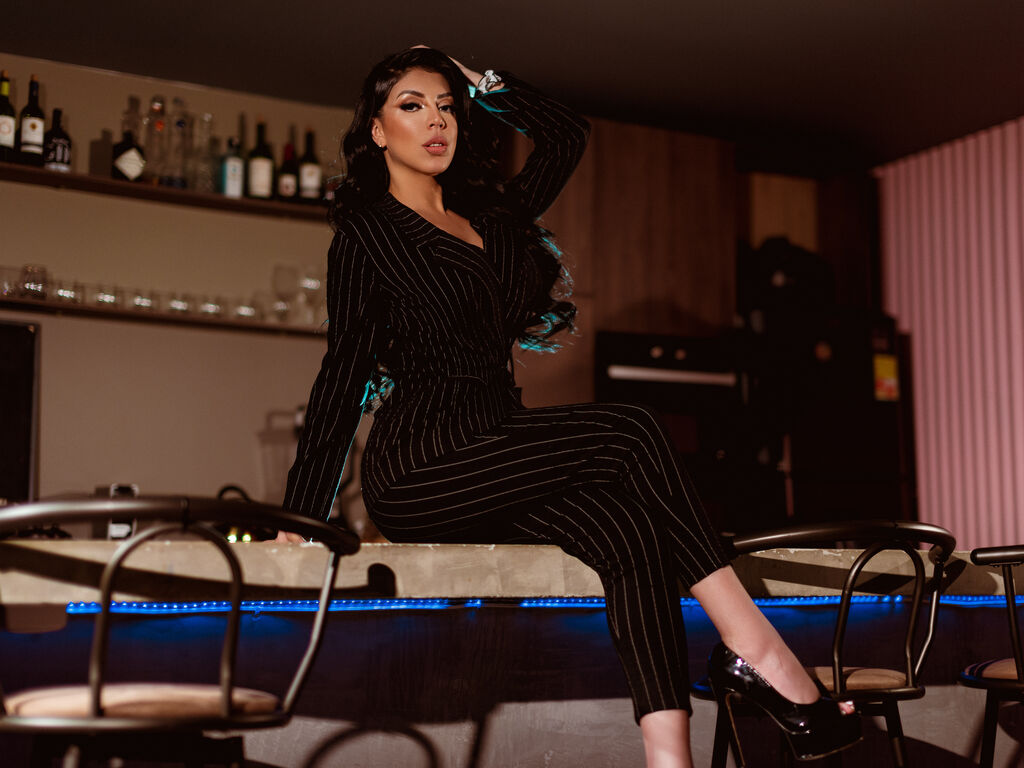 Nicollebennett's profile - Image n°9