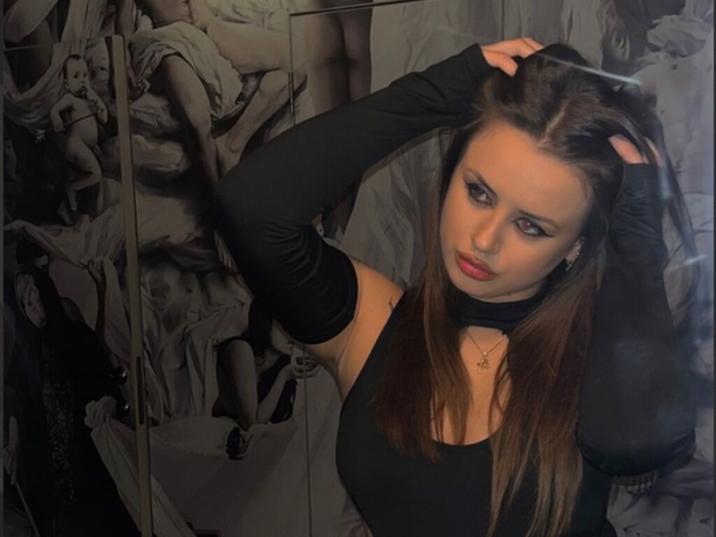 Nicollehardon's profile - Image n°0