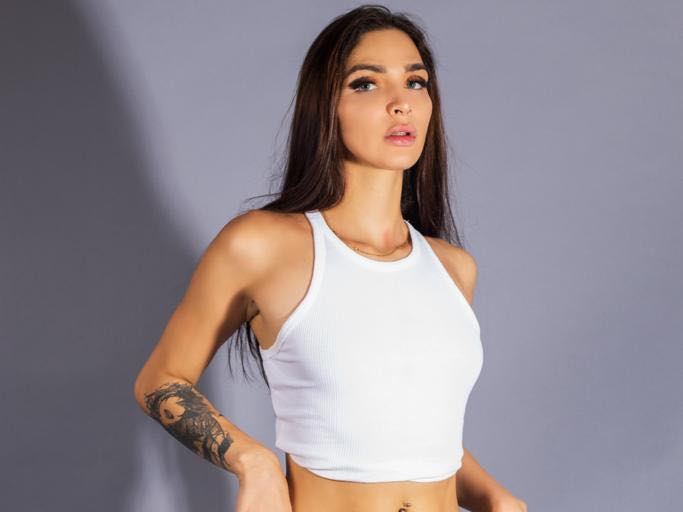 Nicollelawrence's profile - Image n°0