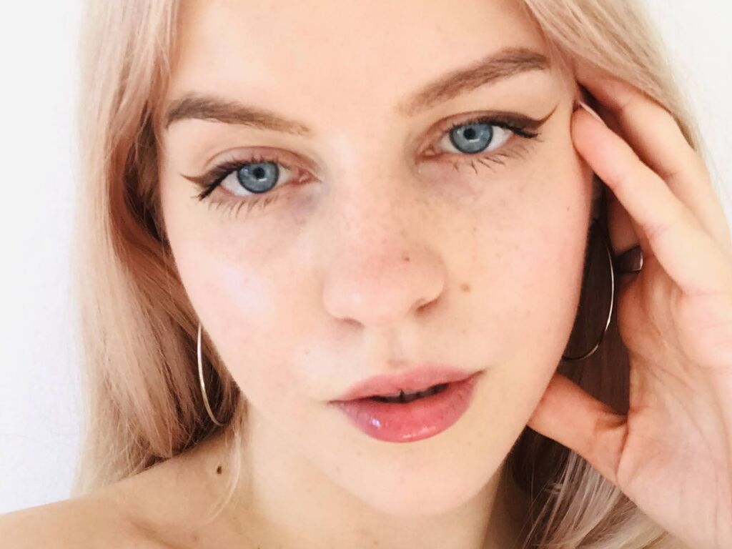 Nikacherie's profile - Image n°0