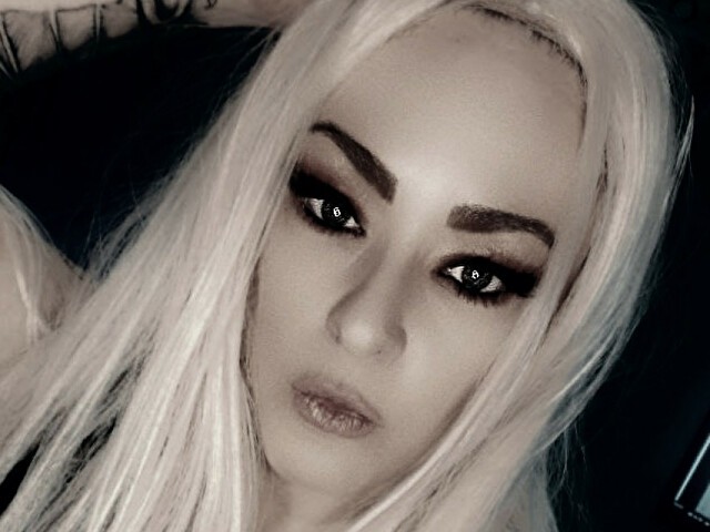 Nikkilogan's profile - Image n°0