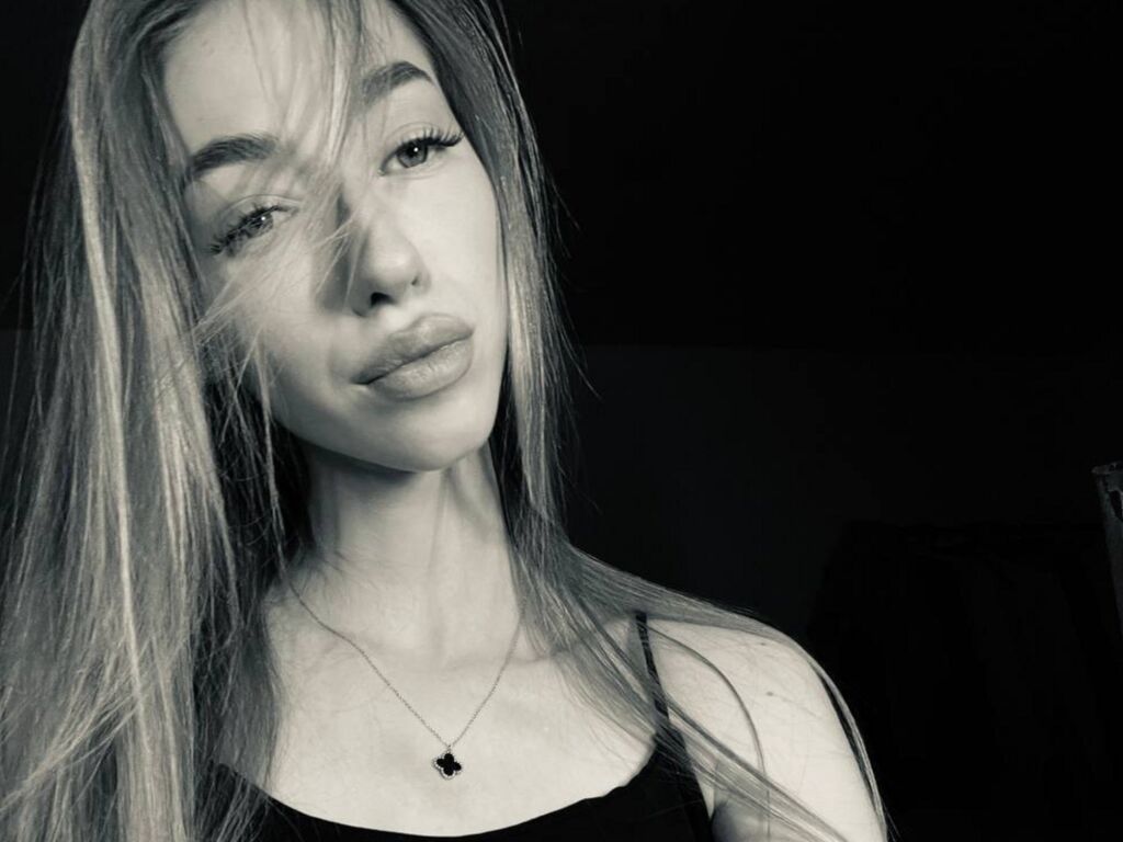 Nikkitenerovich's profile - Image n°0