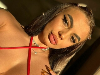 Sexo por webcam con NikkyStyle