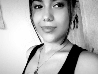 Live Sex Nikolegomez