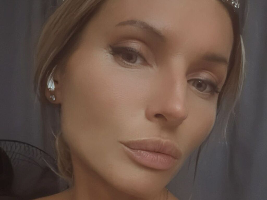 Perfil con Nikolemolly - Imagen  n°1