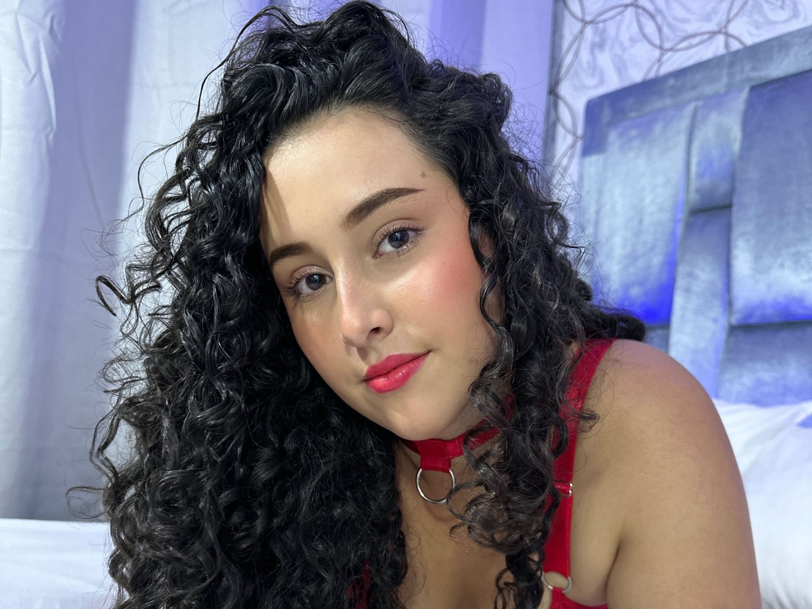Nina_Jhones's profile - Image n°0