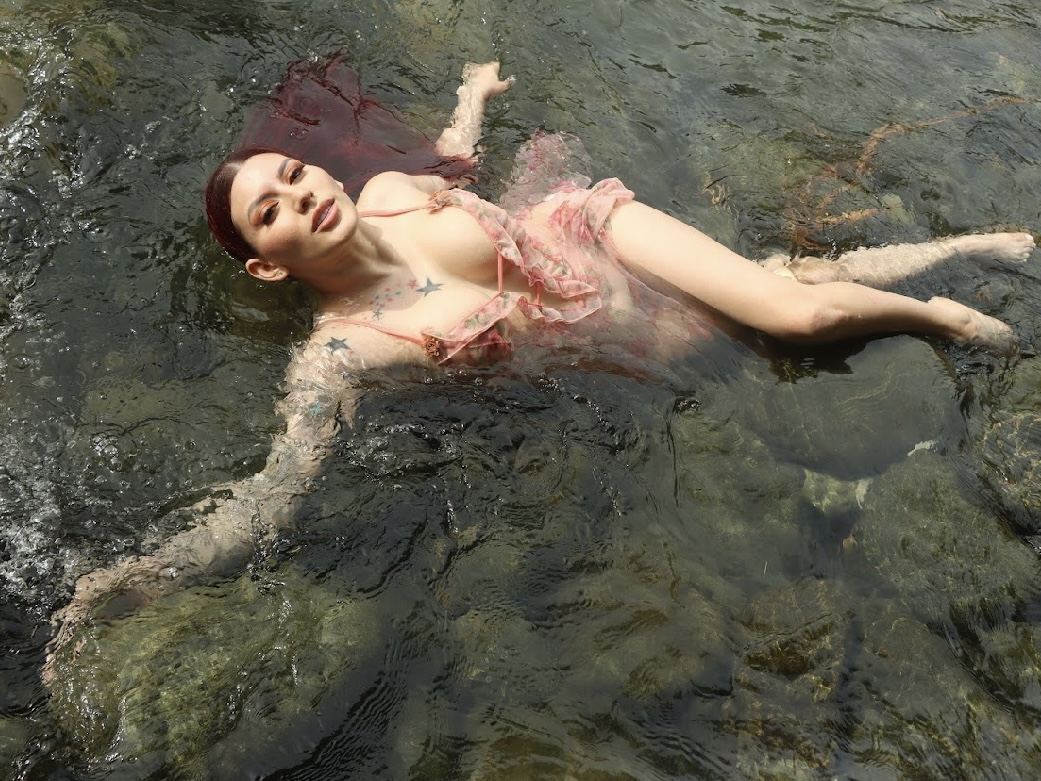 Ninabonetti's profile - Image n°1