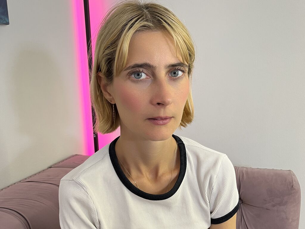 Ninalucas's profile - Image n°0