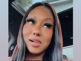 Webcam sex con Noellejordan